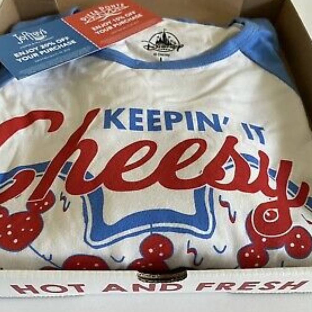 NWT LIMITED EDITION Walt Disney TASTE-D Snacks Mickey Mouse Pizza Shirt L Rare - Picture 4 of 12